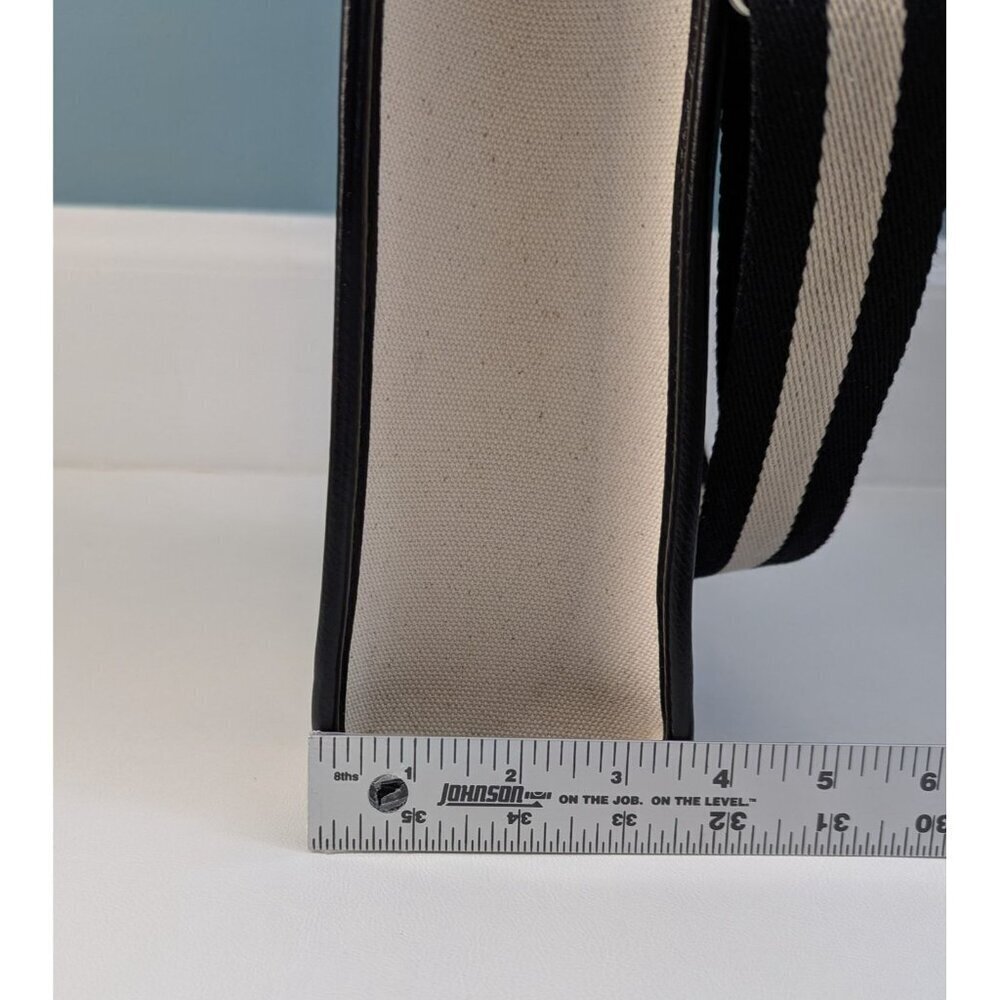 New BCBGMax Azria Canvas Shoulder Tote Bag Black And Natural - Picture 10 of 12